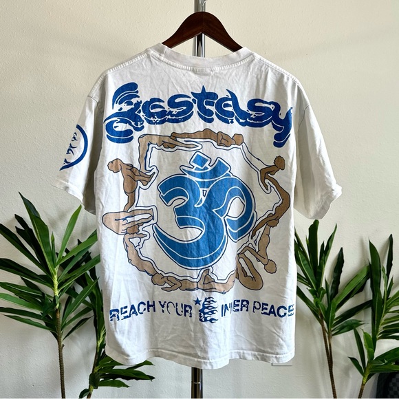 Hellstar Yoga Cream/Blue T-Shirt - Picture 2 of 4